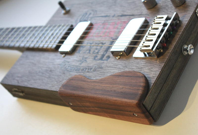 Texas Lancero 6 string cigar box guitar