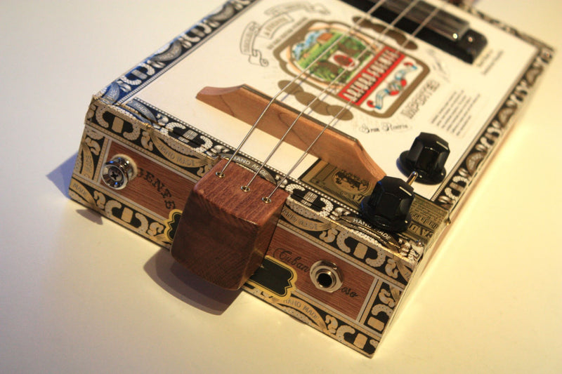 Arturo Fuente - Humbucker Pickup - 3 String Cigar Box Guitar