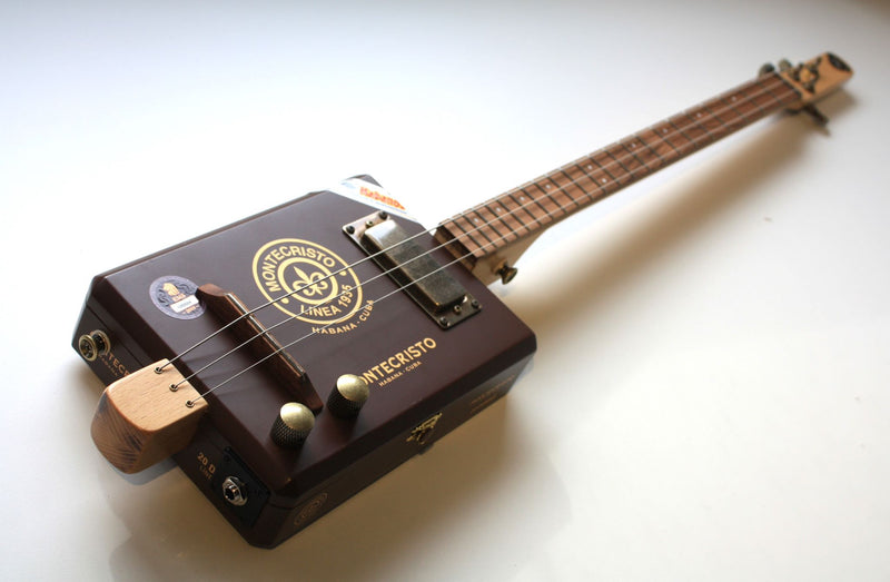 Montecristo - Humbucker - 3 String Cigar Box Guitar