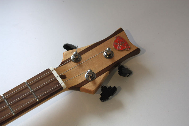 Partagas "Winged" - Twin Railhumbucker - 3 String Cigar Box Guitar